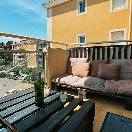 T2 Tout Confort Proche Centre Hyeres & Plages Eksteriør billede