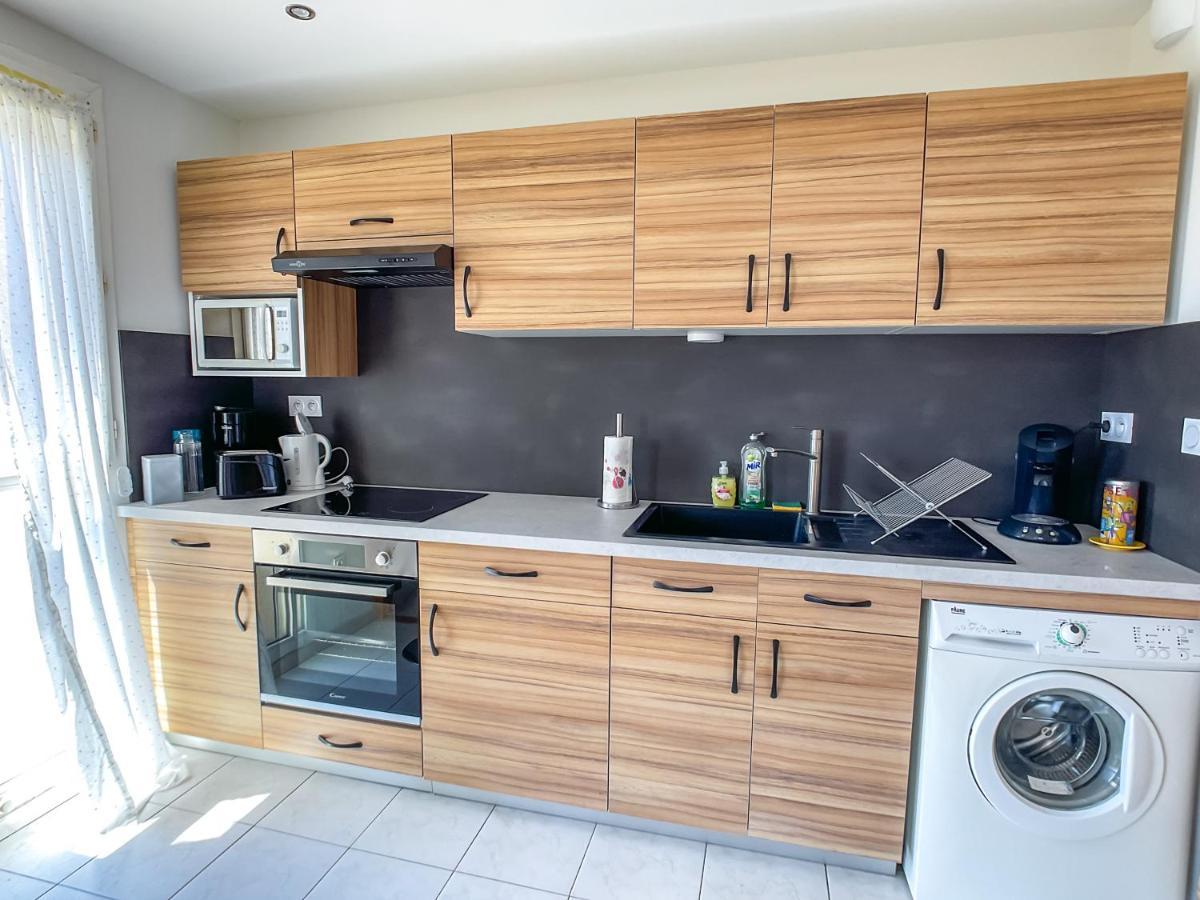 T2 Tout Confort Proche Centre Hyeres & Plages Eksteriør billede